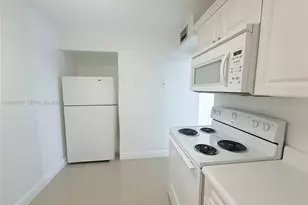 7755 SW 86th St, Miami, FL 33143 - Photo 3