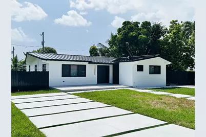 430 SW 100th Ave, Sweetwater, FL 33174 - Photo 1