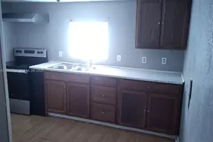26 Candlelight Dr, Lake Wales, FL 33859 - Photo 7