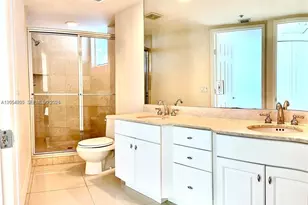 3370 NE 190th St, Aventura, FL 33180 - Photo 7