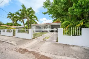1024 SW 13th Ct, Miami, FL 33135 - Photo 45