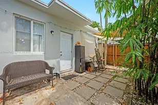 1024 SW 13th Ct, Miami, FL 33135 - Photo 13