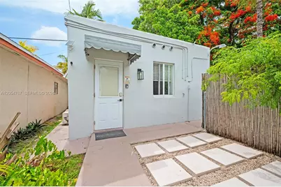 1024 SW 13th Ct, Miami, FL 33135 - Photo 19
