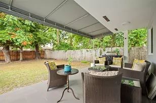 1024 SW 13th Ct, Miami, FL 33135 - Photo 41
