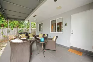 1024 SW 13th Ct, Miami, FL 33135 - Photo 39
