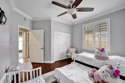 16366 N Mariposa Cir N, Pembroke Pines, FL 33331 - Photo 35