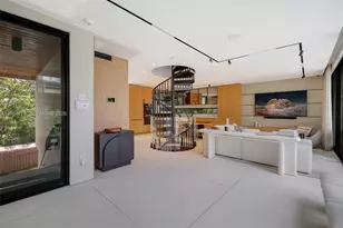 288 Palm Ave, Miami Beach, FL 33139 - Photo 5