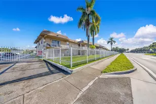 505 NW 177th St, Miami Gardens, FL 33169 - Photo 11