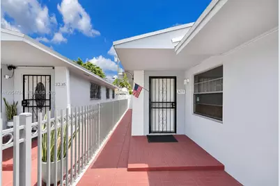 3233 SW 25th St #2, Miami, FL 33133 - Photo 1