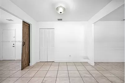 3233 SW 25th St #2, Miami, FL 33133 - Photo 15