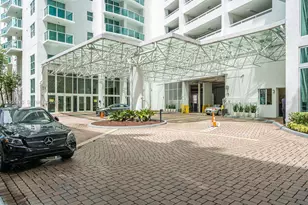 41 SE 5th St, Miami, FL 33131 - Photo 33