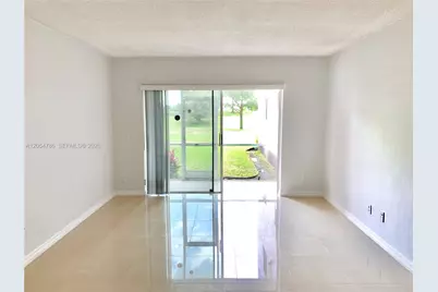 2491 SW 82nd Ave #106, Davie, FL 33324 - Photo 3