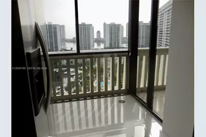 1000 Island Blvd #2308, Aventura, FL 33160 - Photo 21