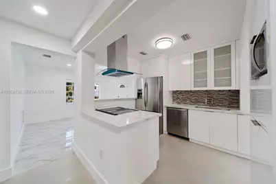 1102 NE 117th St, Biscayne Park, FL 33161 - Photo 7