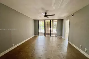5801 Riverside Dr, Coral Springs, FL 33067 - Photo 9