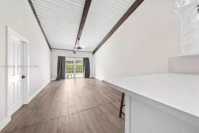 10301 Jasmine Ct, Pembroke Pines, FL 33026 - Photo 11