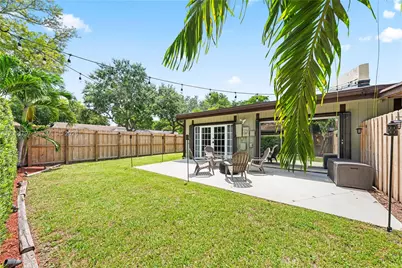 10301 Jasmine Ct, Pembroke Pines, FL 33026 - Photo 17