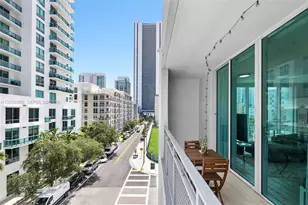 350 NE 24th St, Miami, FL 33137 - Photo 9