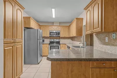 10650 SW 77th Ct, Pinecrest, FL 33156 - Photo 21