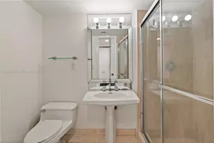 3600 Mystic Pointe Dr, Aventura, FL 33180 - Photo 11
