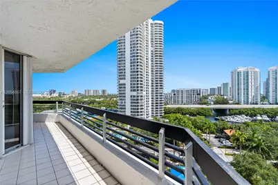 3600 Mystic Pointe Dr #1207, Aventura, FL 33180 - Photo 21