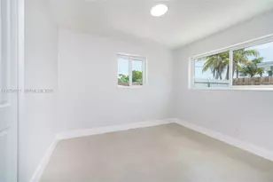 10040 SW 215th St, Cutler Bay, FL 33189 - Photo 17