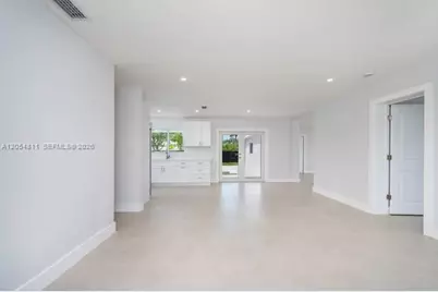 10040 SW 215th St, Cutler Bay, FL 33189 - Photo 5