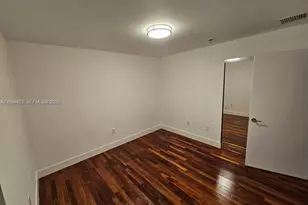 5754 NW 98th Ave, Doral, FL 33178 - Photo 17