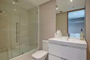 17301 Biscayne Blvd, North Miami Beach, FL 33160 - Photo 31