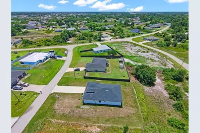 536 Rayford, Lehigh Acres, FL 33974 - Photo 37