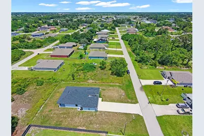 536 Rayford, Lehigh Acres, FL 33974 - Photo 35