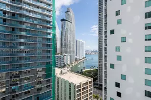 55 SE 6th St, Miami, FL 33131 - Photo 27