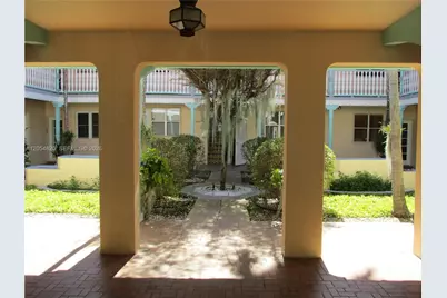 736 13 Street #112, Miami Beach, FL 33139 - Photo 3