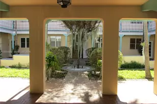 736 13th St, Miami Beach, FL 33139 - Photo 3