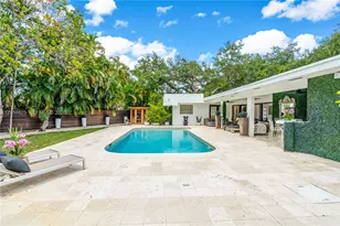 19130 NE 21st Ave, North Miami Beach, FL 33179 - Photo 37