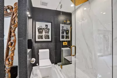 19130 NE 21st Ave, North Miami Beach, FL 33179 - Photo 27