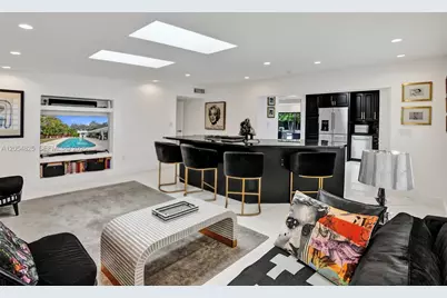 19130 NE 21st Ave, North Miami Beach, FL 33179 - Photo 13