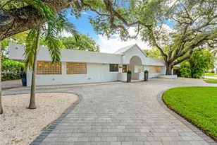 19130 NE 21st Ave, North Miami Beach, FL 33179 - Photo 43