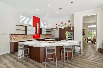 1371 Victoria Isle Dr, Weston, FL 33327 - Photo 13