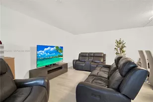 15460 SW 82nd Ln, Miami, FL 33193 - Photo 3
