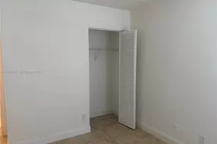 9020 N Lake Park Cir N, Davie, FL 33328 - Photo 19