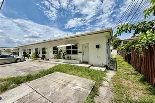 2041 S Jackson St, Hollywood, FL 33020 - Photo 1