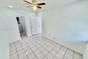 2041 S Jackson St, Hollywood, FL 33020 - Photo 9