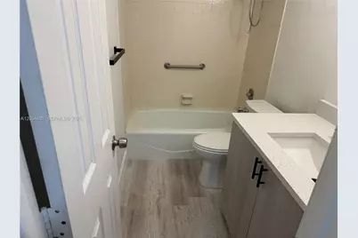 3940 Inverrary Blvd #106-A, Lauderhill, FL 33319 - Photo 11