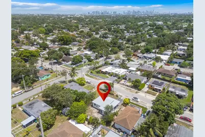2121 NW 86th Ter, Miami, FL 33147 - Photo 33