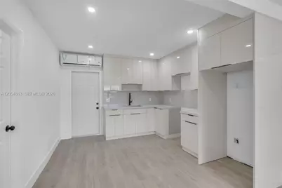 2121 NW 86th Ter, Miami, FL 33147 - Photo 11