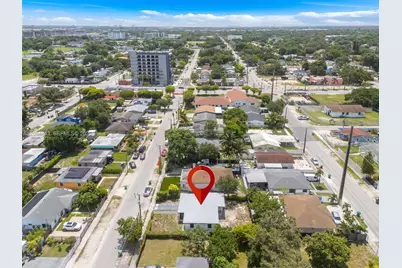2121 NW 86th Ter, Miami, FL 33147 - Photo 31