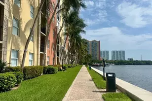 17150 N Bay Rd, Sunny Isles Beach, FL 33160 - Photo 23