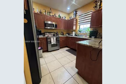 23477 SW 112th Pl, Homestead, FL 33032 - Photo 5