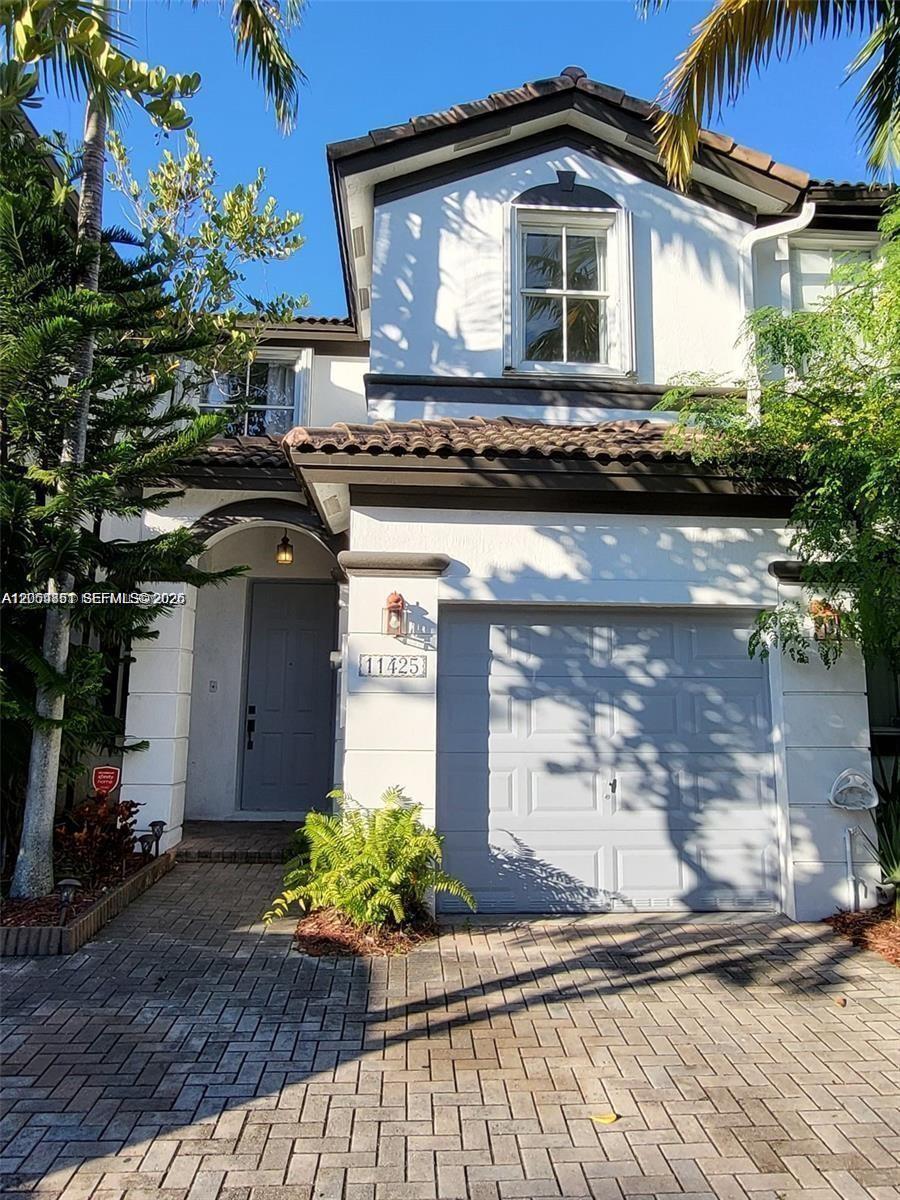 11425 NW 76th Terrace - 11425 NW 76th Terrace, Doral, FL 33178 Luxury Property | Jose Angel Pina